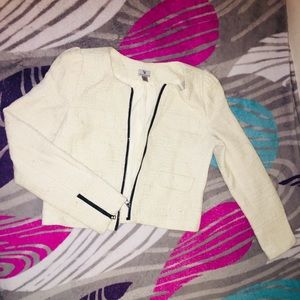 Blazer/ suit jacket